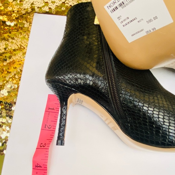 🖤AIMEE II BLACK SNAKE POINTED TOE BOOTIES💛 - Picture 6 of 8